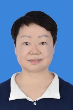 李春萍
